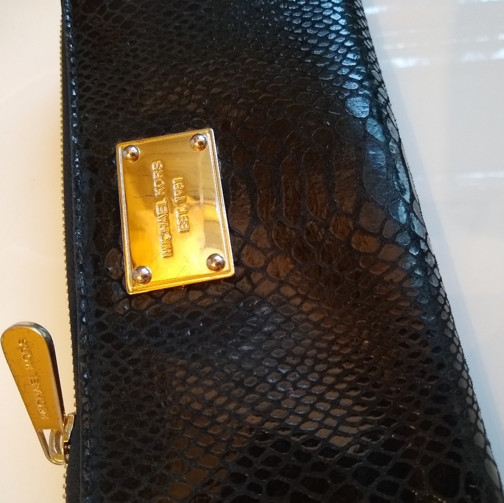 Authentic Michael Kors Snake Leather Clutch/Wallet